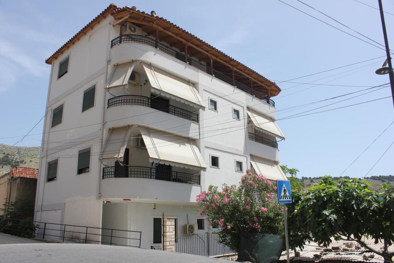 Kanina Hotel&Hostel Sarandë Eksteriør billede