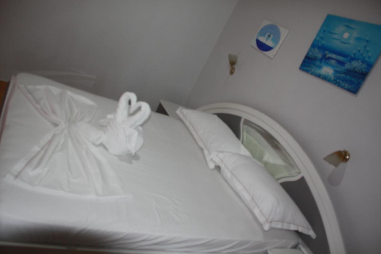 Kanina Hotel&Hostel Sarandë Eksteriør billede