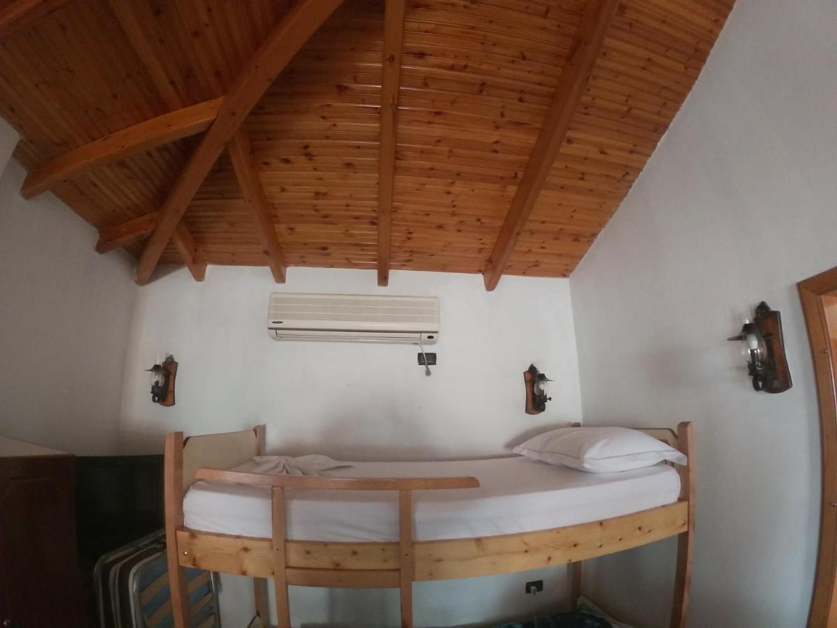 Kanina Hotel&Hostel Sarandë Eksteriør billede