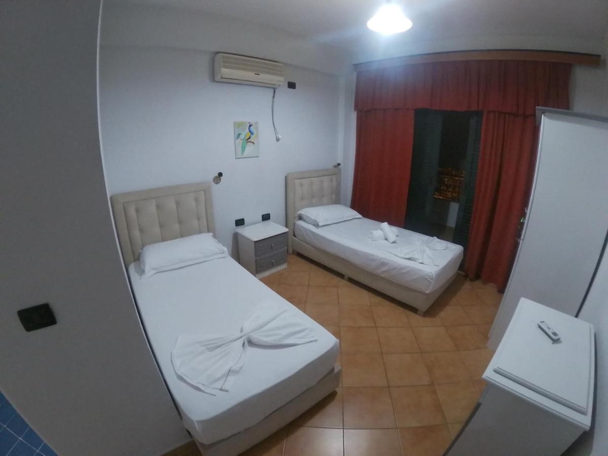 Kanina Hotel&Hostel Sarandë Eksteriør billede