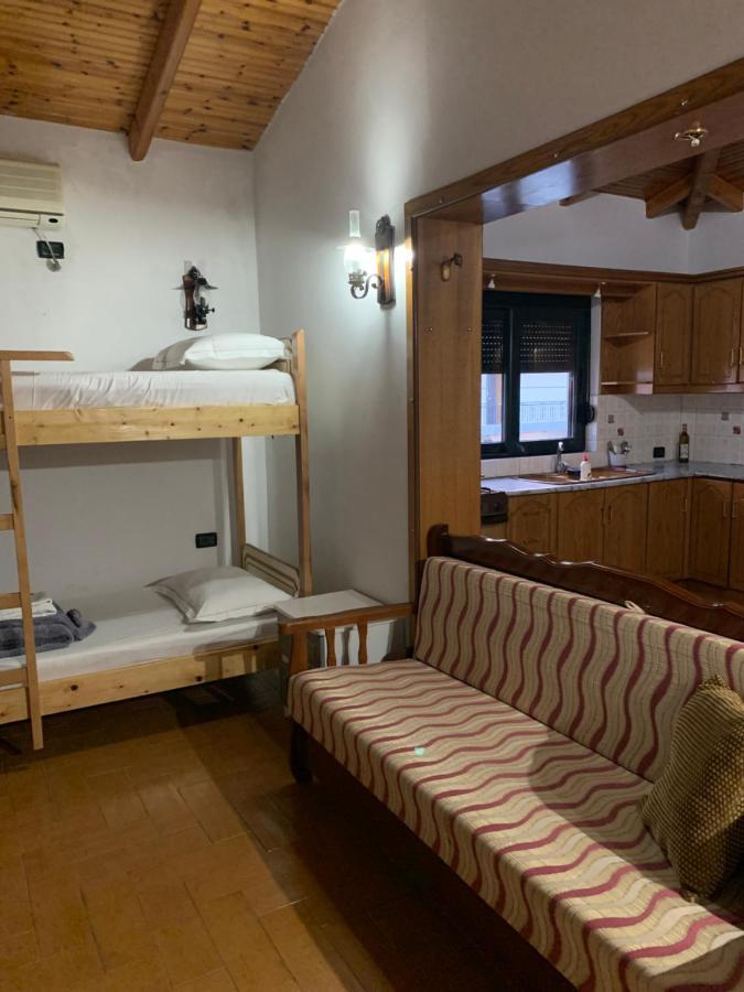 Kanina Hotel&Hostel Sarandë Eksteriør billede